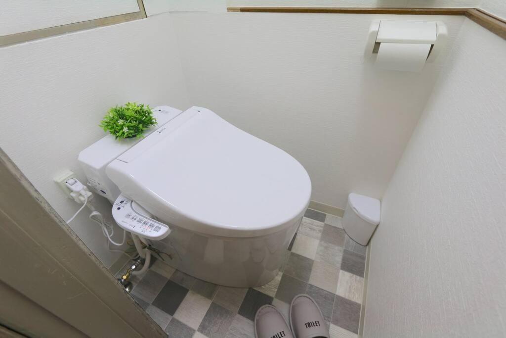 Apartment Kuromon403,徒歩すぐ黒門市場,難波,道頓堀近く